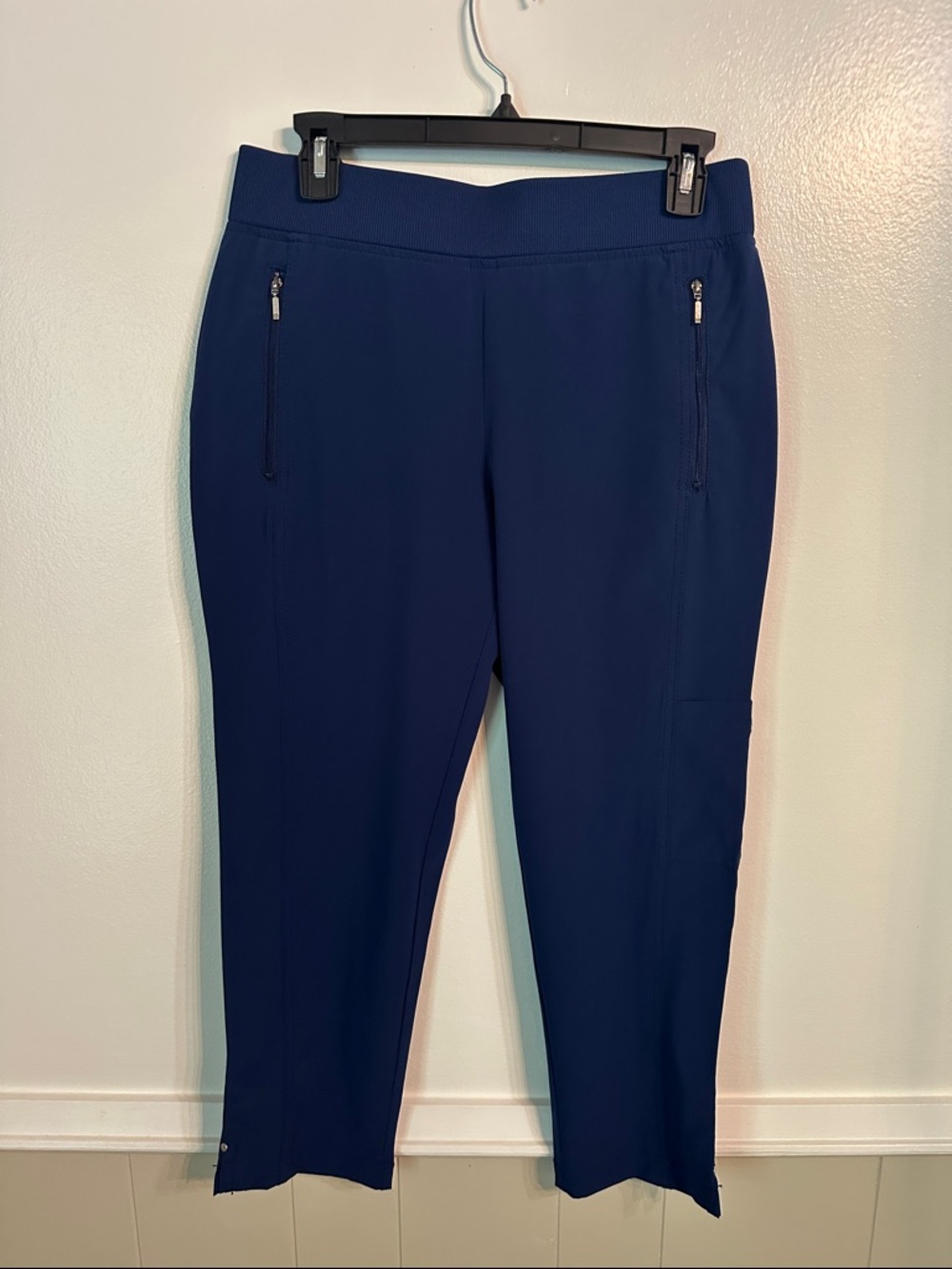 Chico's Zenergy Navy Cropped Pull-On Ankle Pants Chicos size 0 US size 4